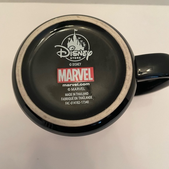 Disney Marvel Avengers: Infinity War Mug - Picture 4 of 5